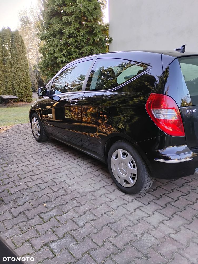 Mercedes-Benz Klasa A 180 BlueEFFICIENCY Avantgarde - 3