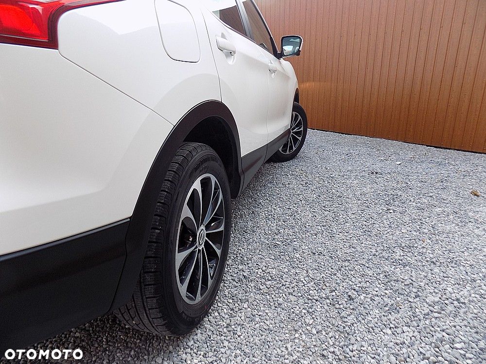 Nissan Qashqai 1.2 DIG-T Tekna+ - 29