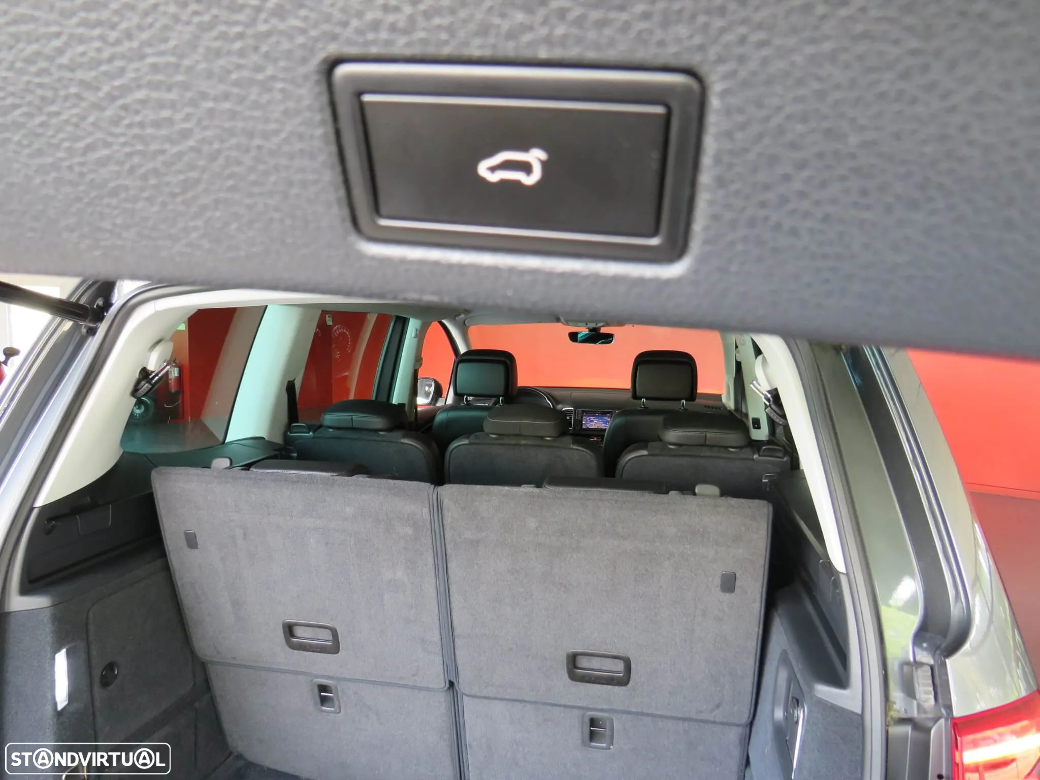 VW Sharan 2.0 TDI Highline DSG - 50