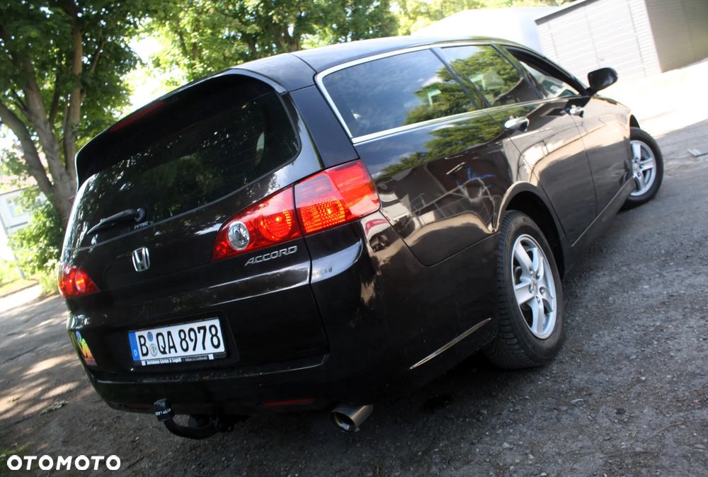 Honda Accord 2.0 i Sport - 6