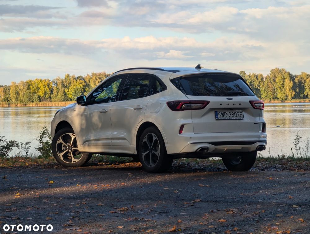 Ford Kuga 2.0 EcoBoost 4x4 ST-Line - 3