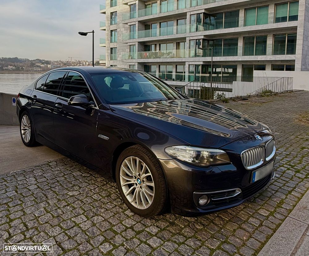 BMW 520 d Line Luxury Auto - 2