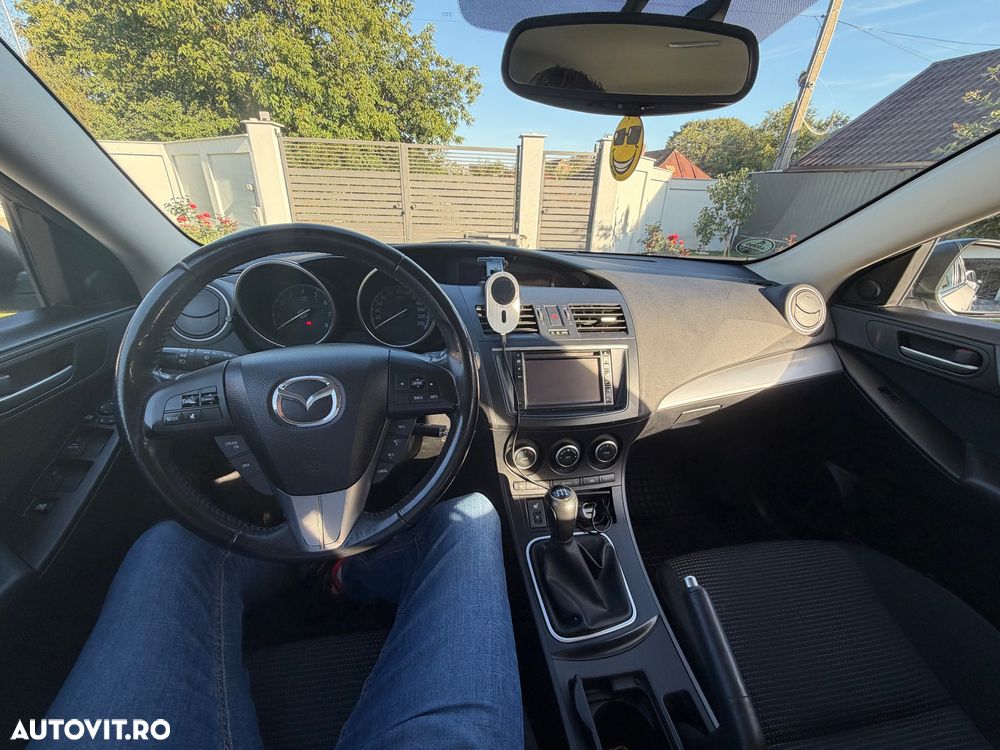 Mazda 3 - 13