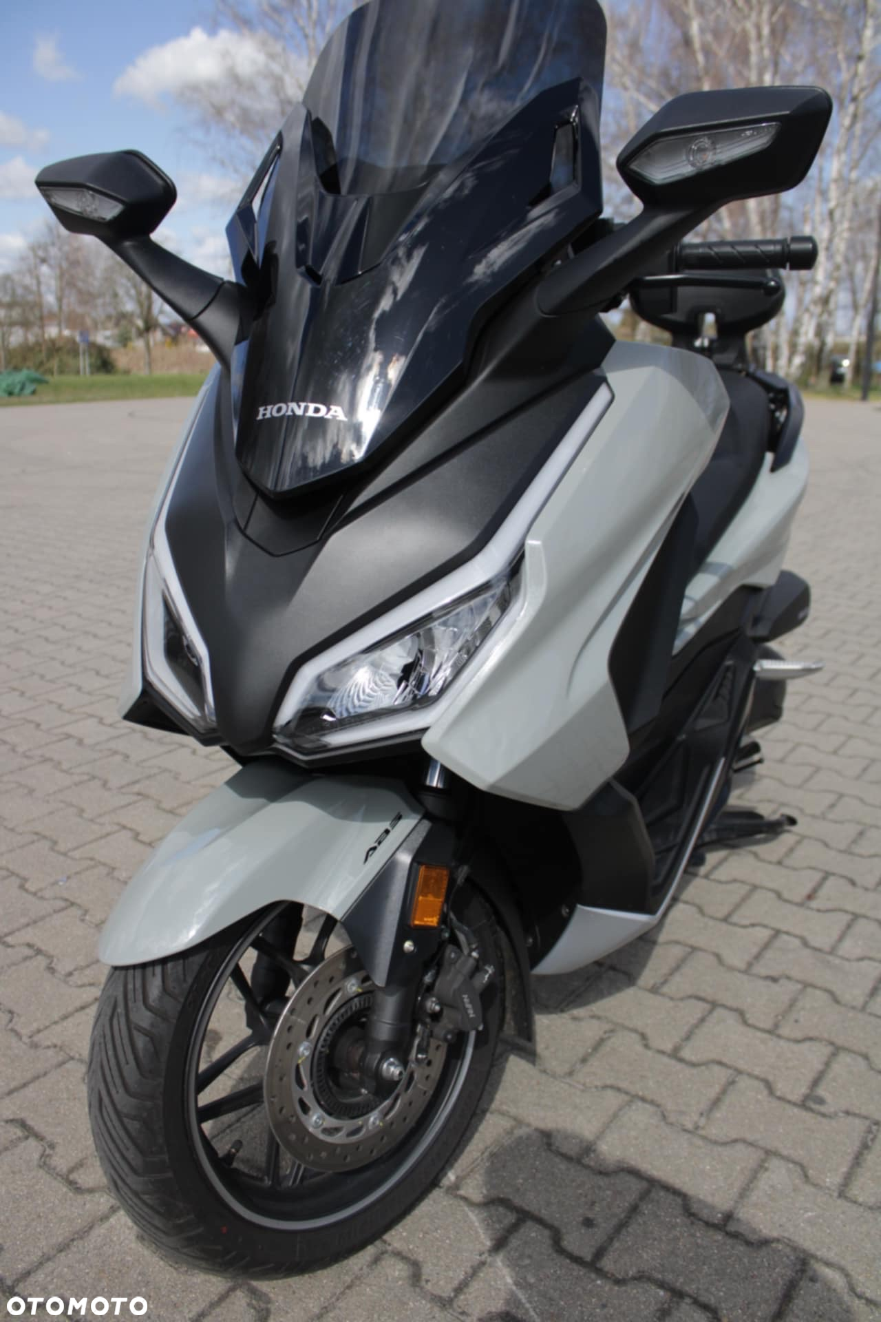 Honda NSS - 12