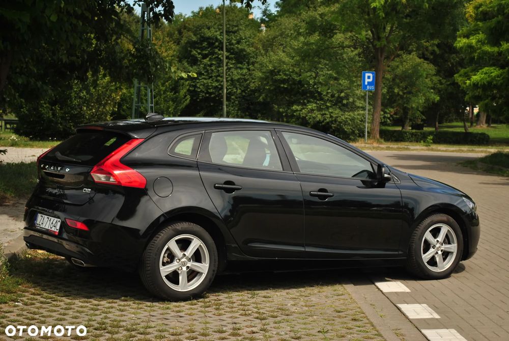 Volvo V40 D2 Kinetic - 4