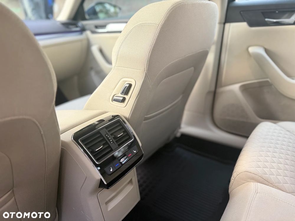 Skoda Superb - 23
