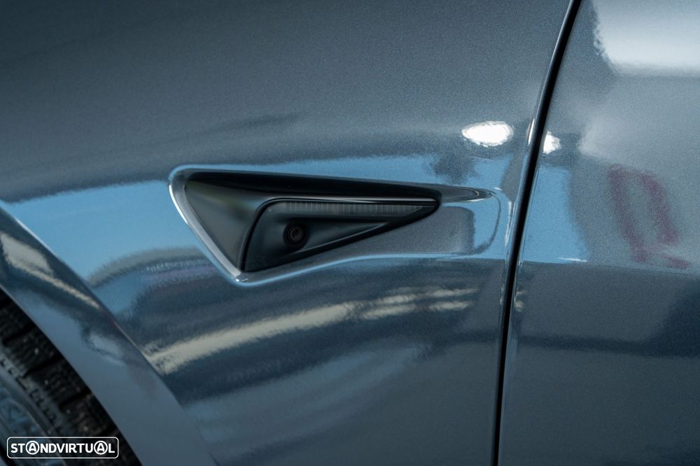 Tesla Model 3 Performance Dual Motor AWD - 27