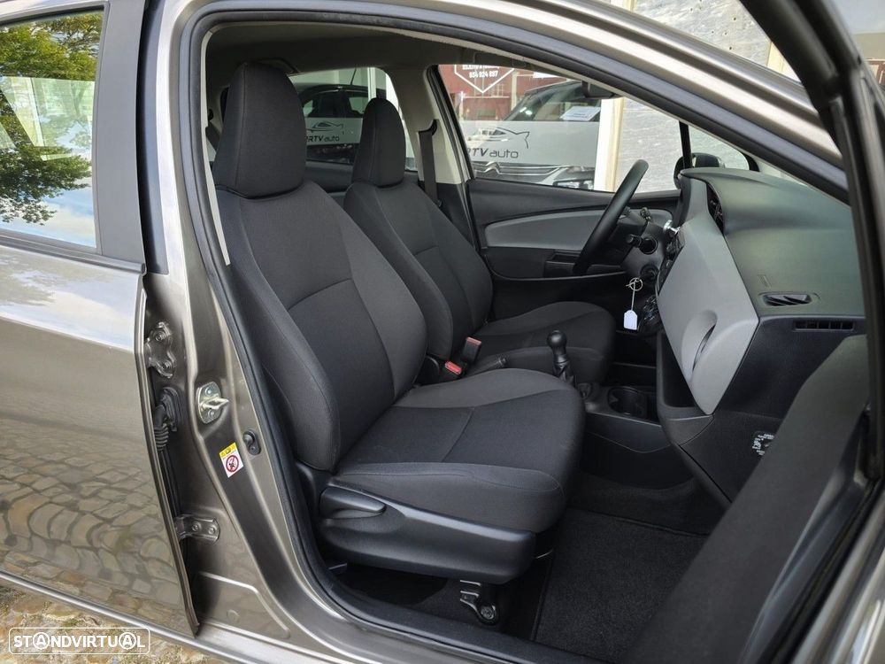 Toyota Yaris 1.0 VVT-i Comfort +PS Style+P.Techno - 15