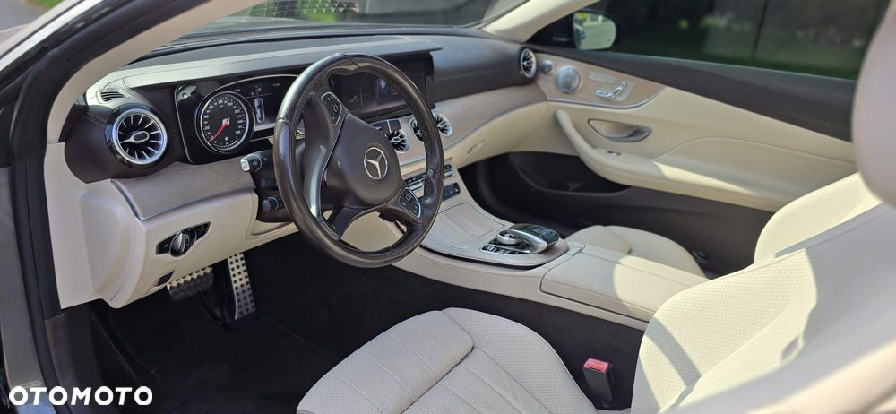 Mercedes-Benz Klasa E 400 - 19