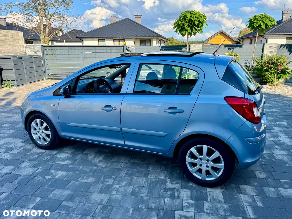 Opel Corsa - 28