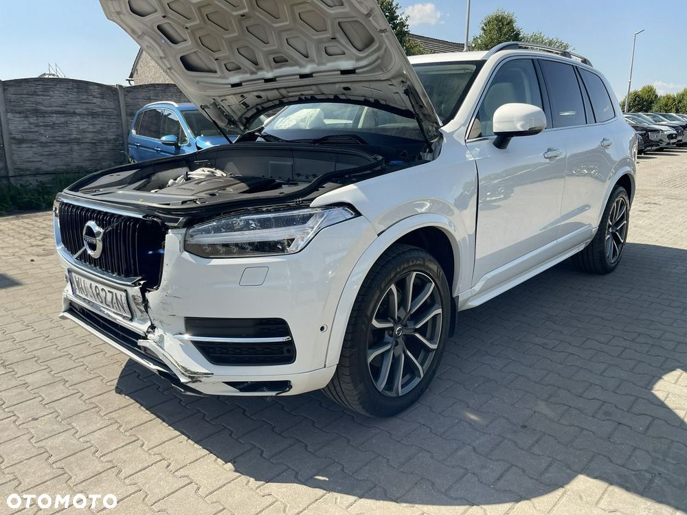 Volvo XC 90 D5 AWD Geartronic Momentum - 6