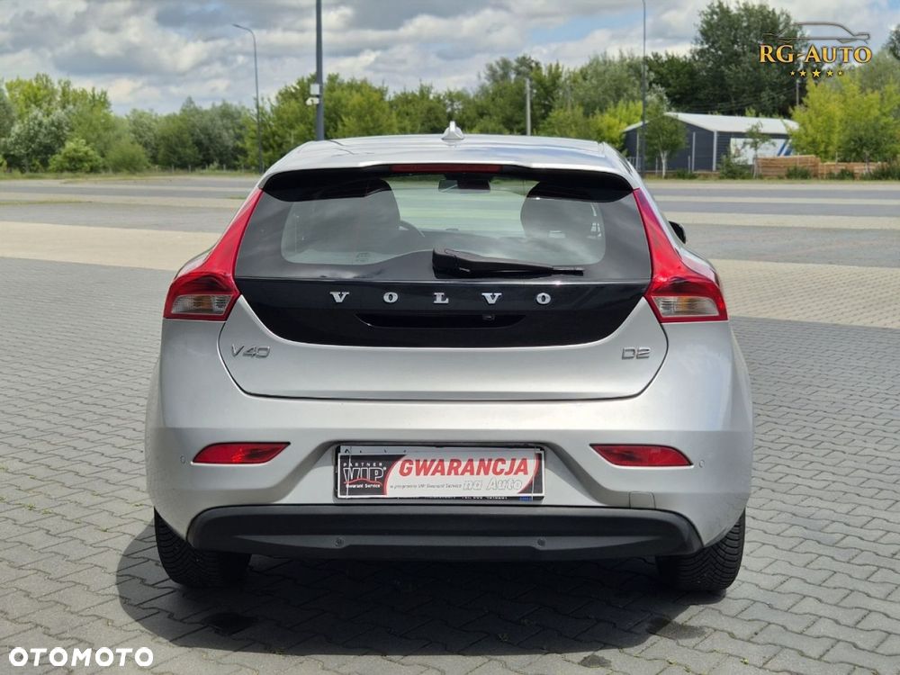 Volvo V40 - 8