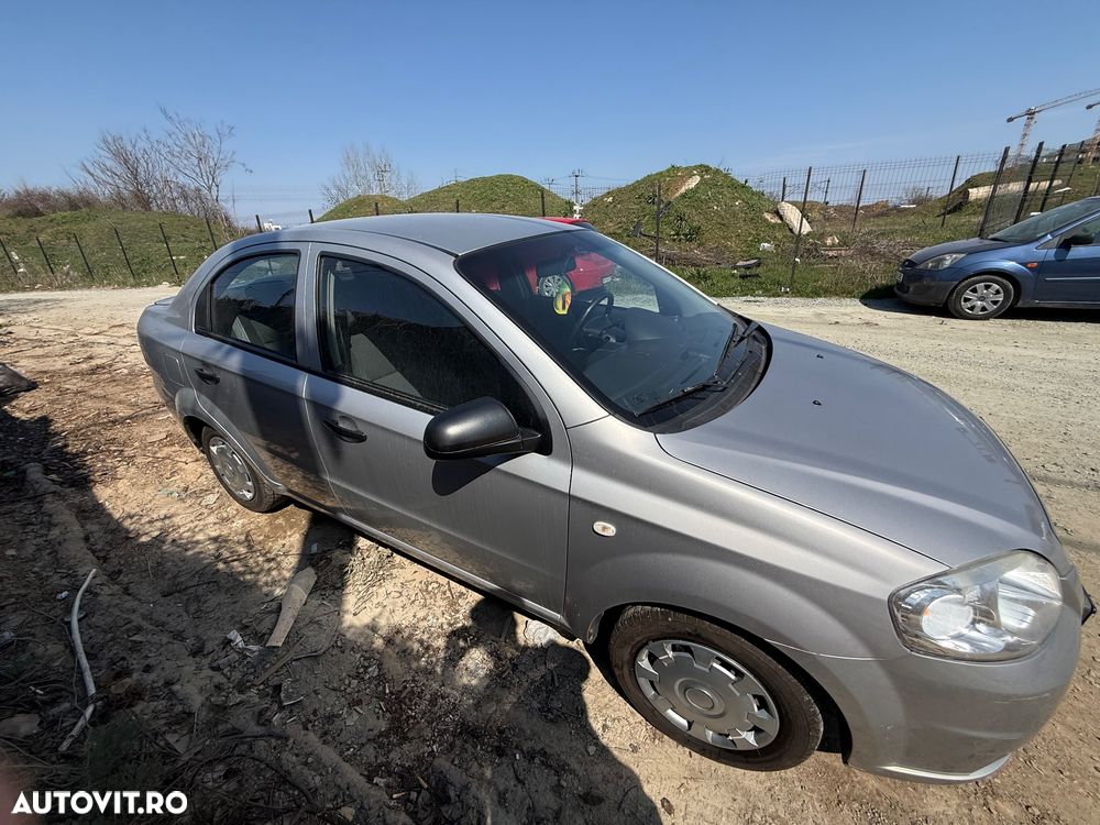 Chevrolet Aveo 1.4 16V LT - 12