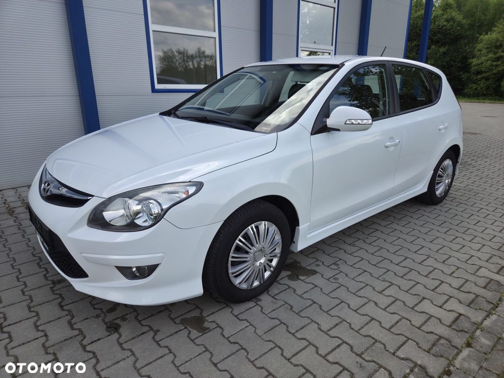 Hyundai i30 1.4 FIFA WM Edition - 2