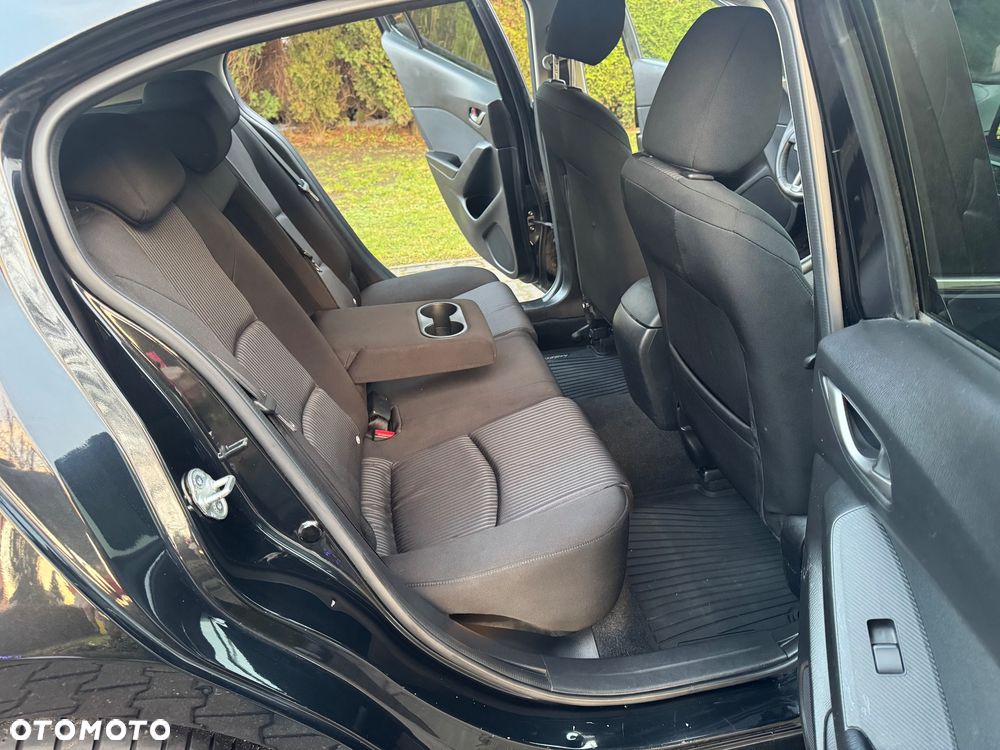 Mazda 3 SKYACTIV-G 120 Sports-Line - 27