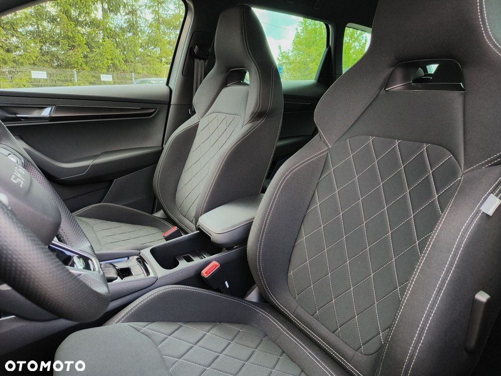 Skoda Karoq 1.5 TSI ACT Sportline DSG - 12