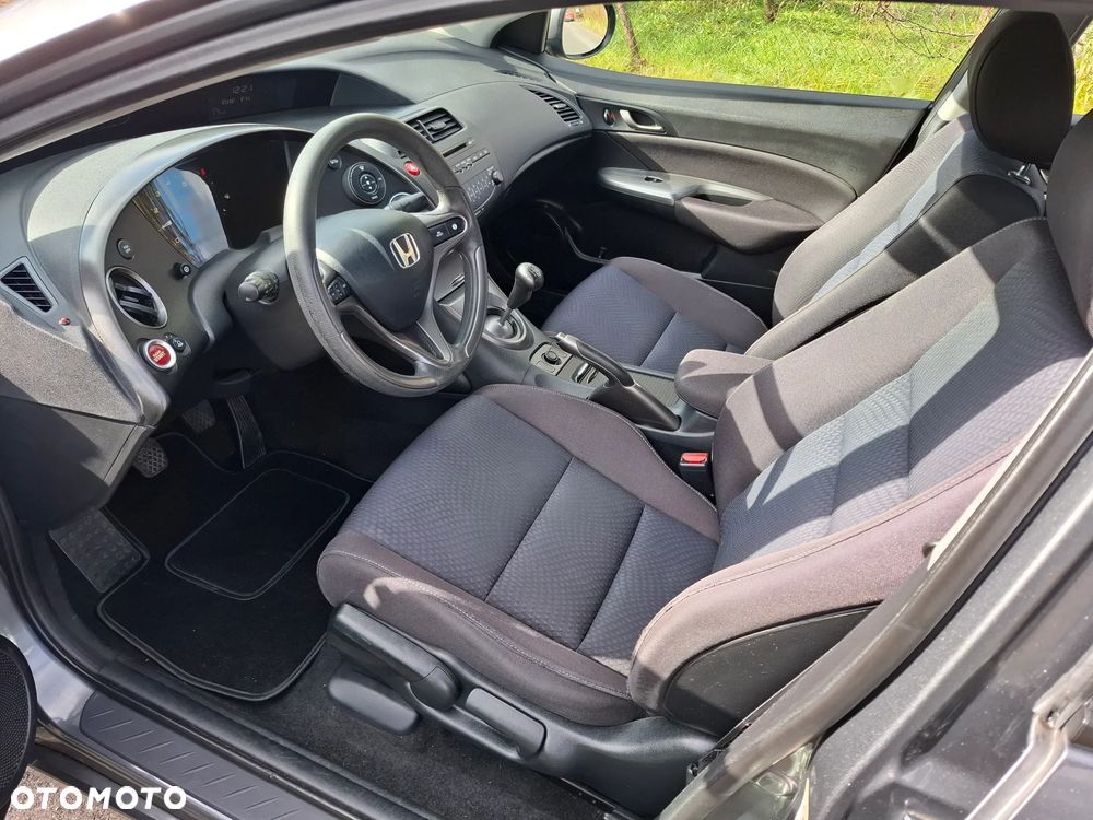 Honda Civic 1.4 Comfort - 27