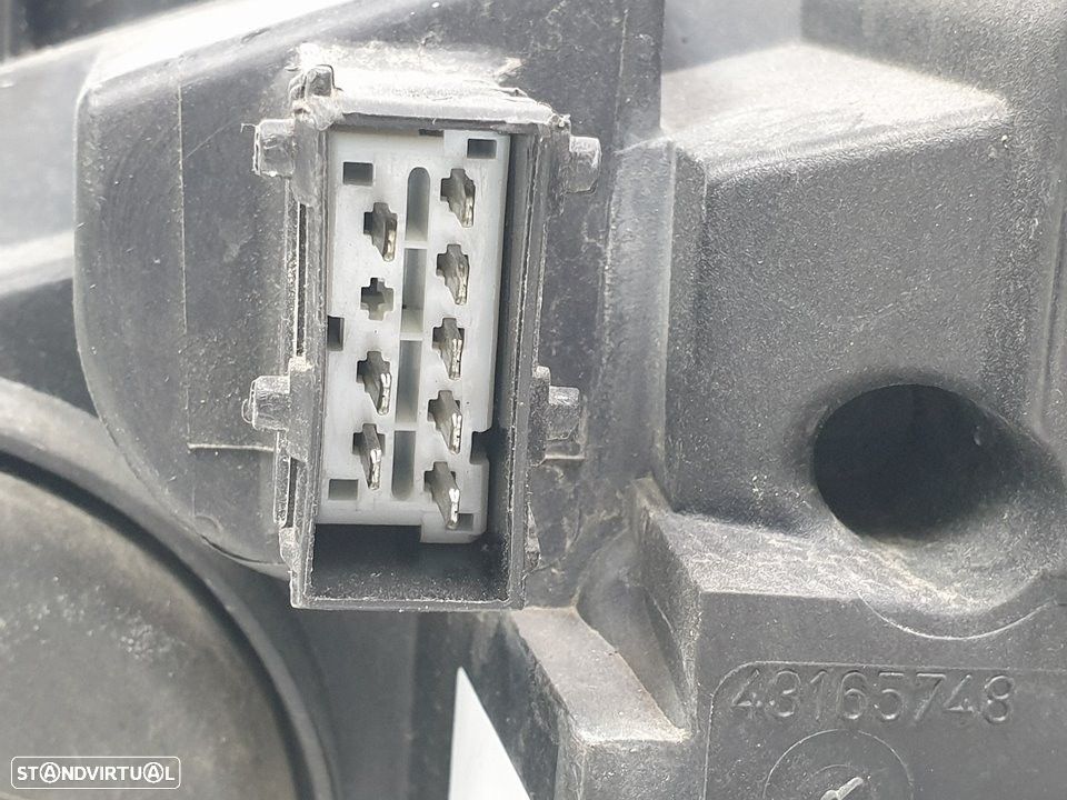 FAROL DIREITO PEUGEOT 307 2005 -43165748 - 4