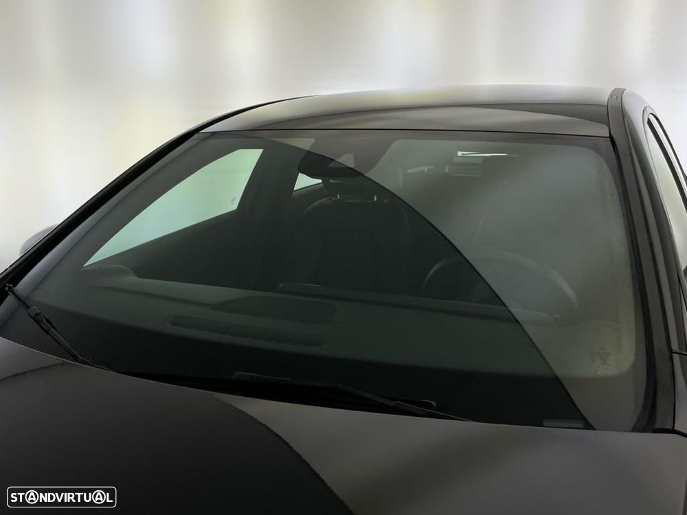 Mercedes-Benz A 250 e Style Plus - 21