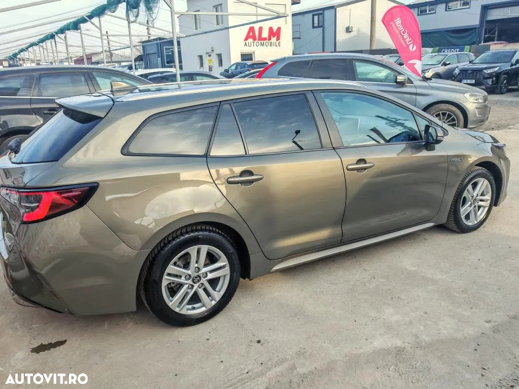Toyota Corolla 1.8 Hybrid Comfort - 8