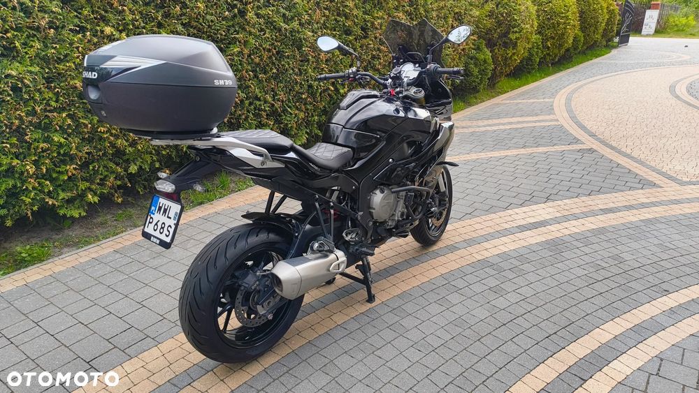 BMW XR - 4