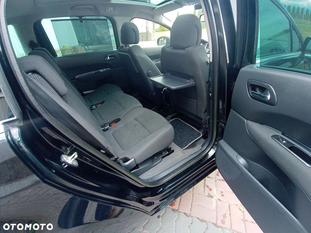 Peugeot 5008 HDI FAP 110 Access - 29