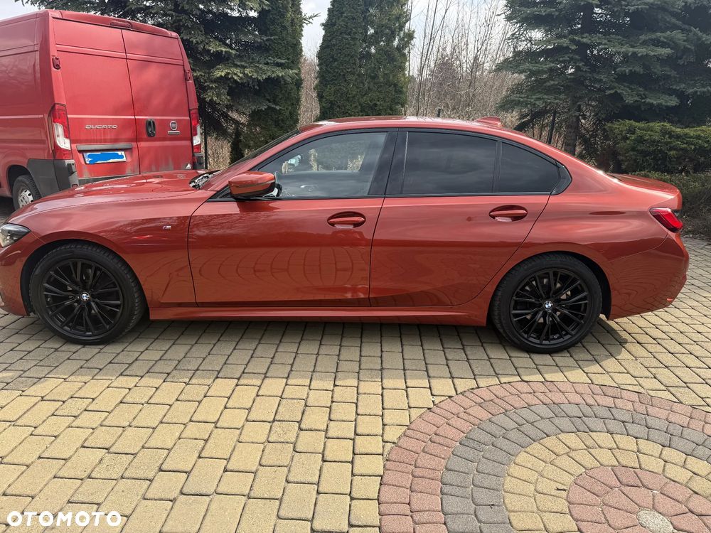 BMW Seria 3 320d xDrive Sport - 12