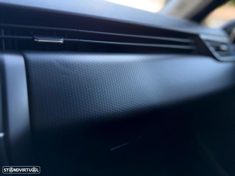 Renault Clio 1.0 TCe Techno - 22