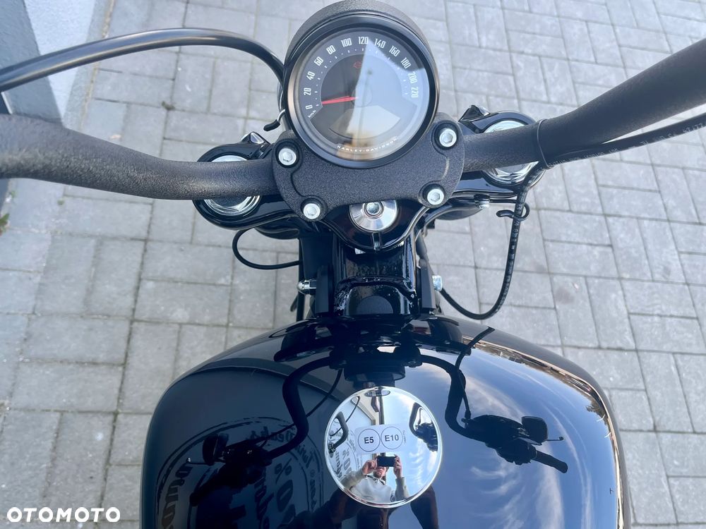 Harley-Davidson Softail Street Bob - 7