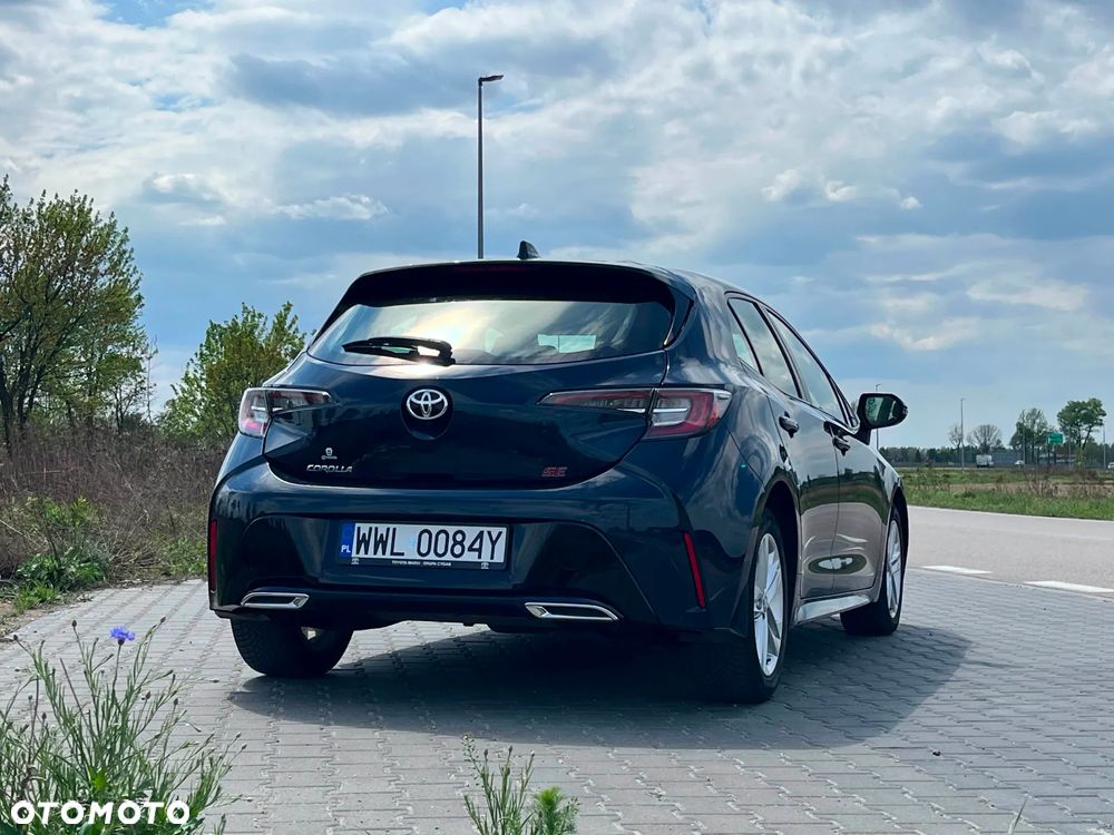 Toyota Corolla - 4