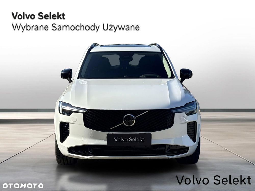 Volvo XC 90 - 9