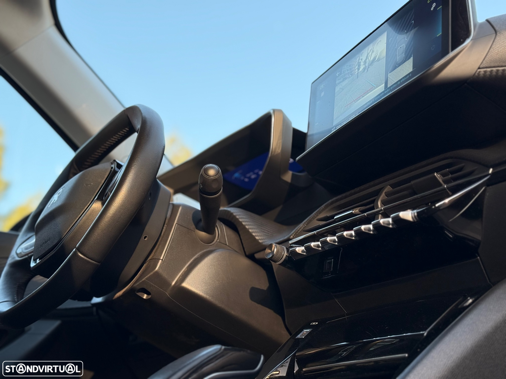 Peugeot e-2008 50 kWh Allure Pack - 9