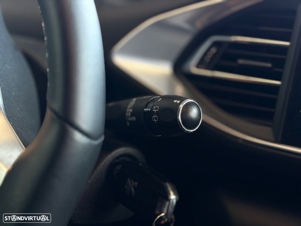 Peugeot 308 SW e-HDi 115 Stop & Start Active - 17