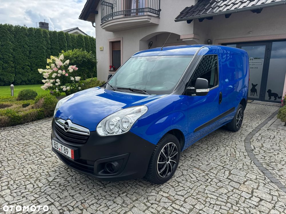 Opel Combo-D-VAN - 1