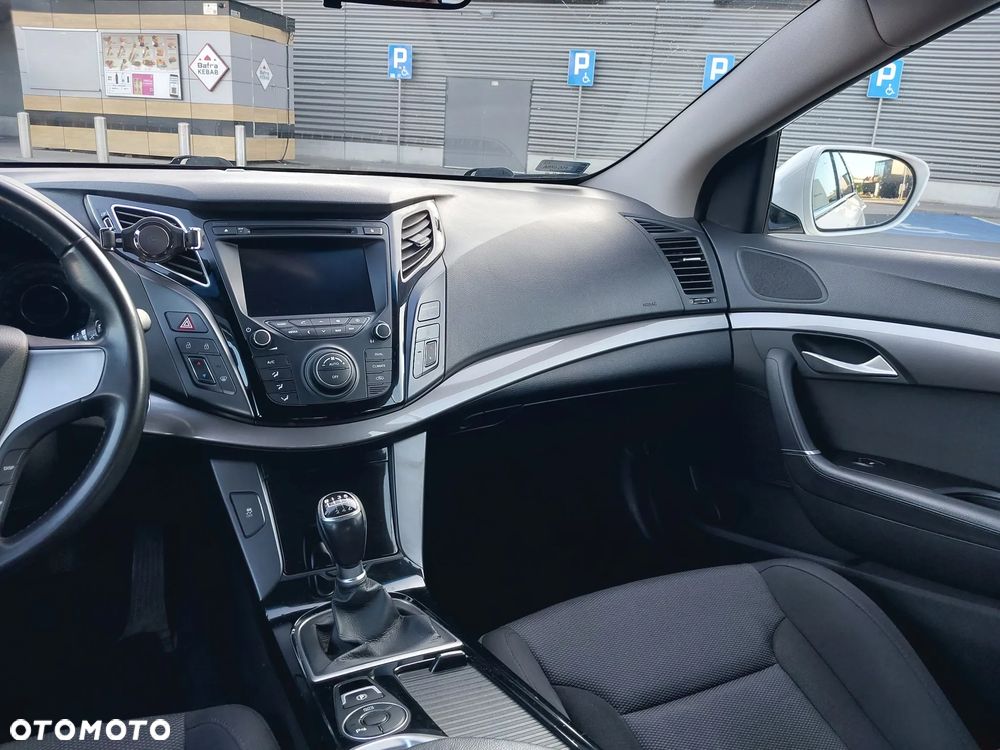 Hyundai i40 1.7 CRDi Comfort - 14