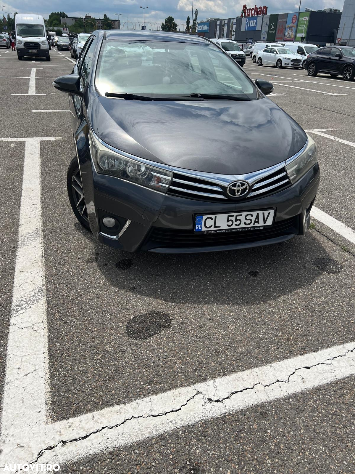 Toyota Corolla - 2