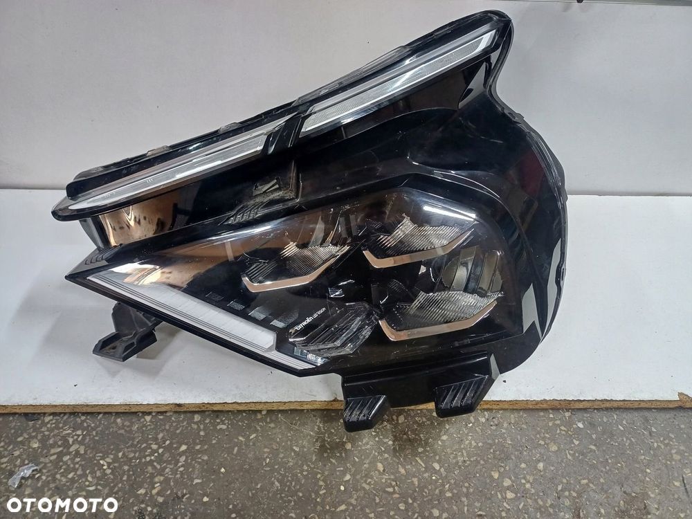 lampa lewy przod CITROEN C4 III 3 20- FULL LED EUROPA