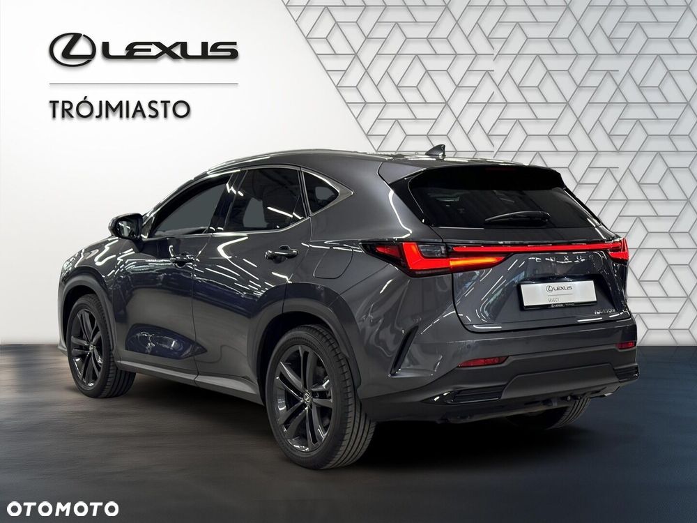 Lexus NX - 9