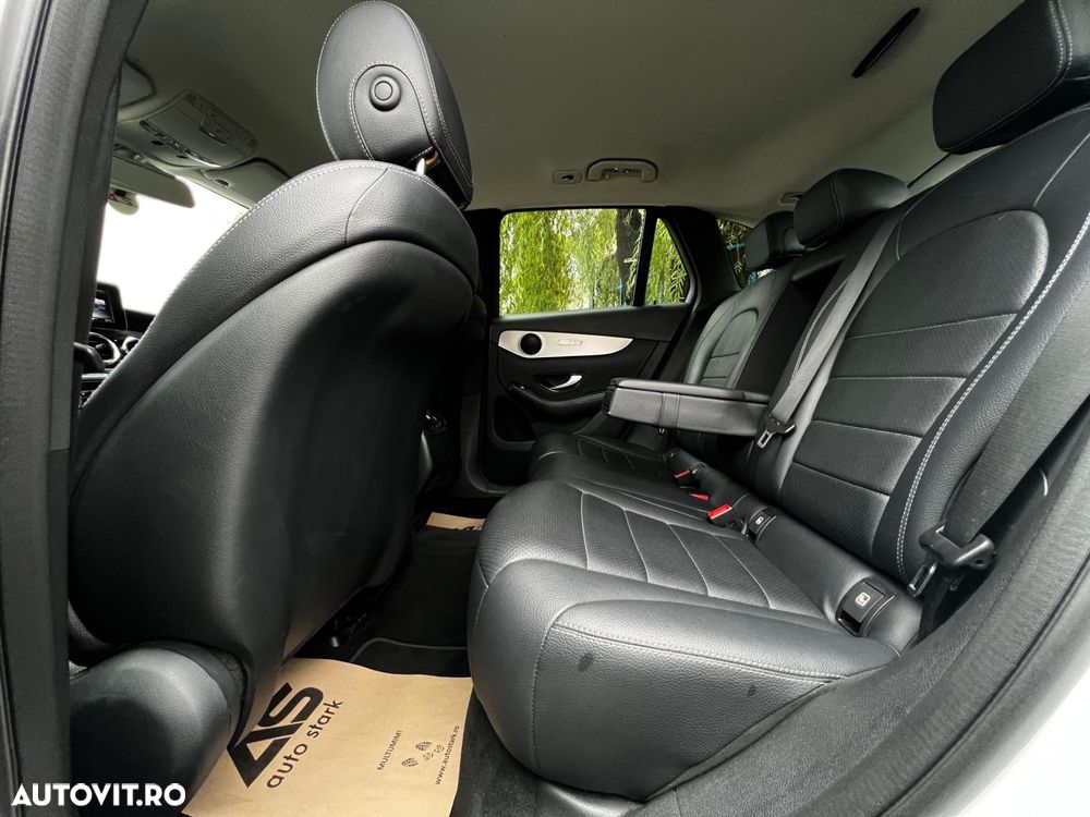 Mercedes-Benz GLC 250 4MATIC - 18