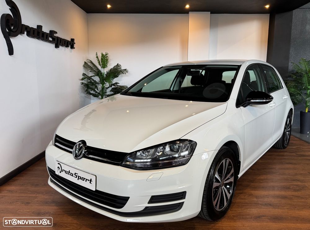 VW Golf 1.6 TDi BlueMotion Trendline - 2