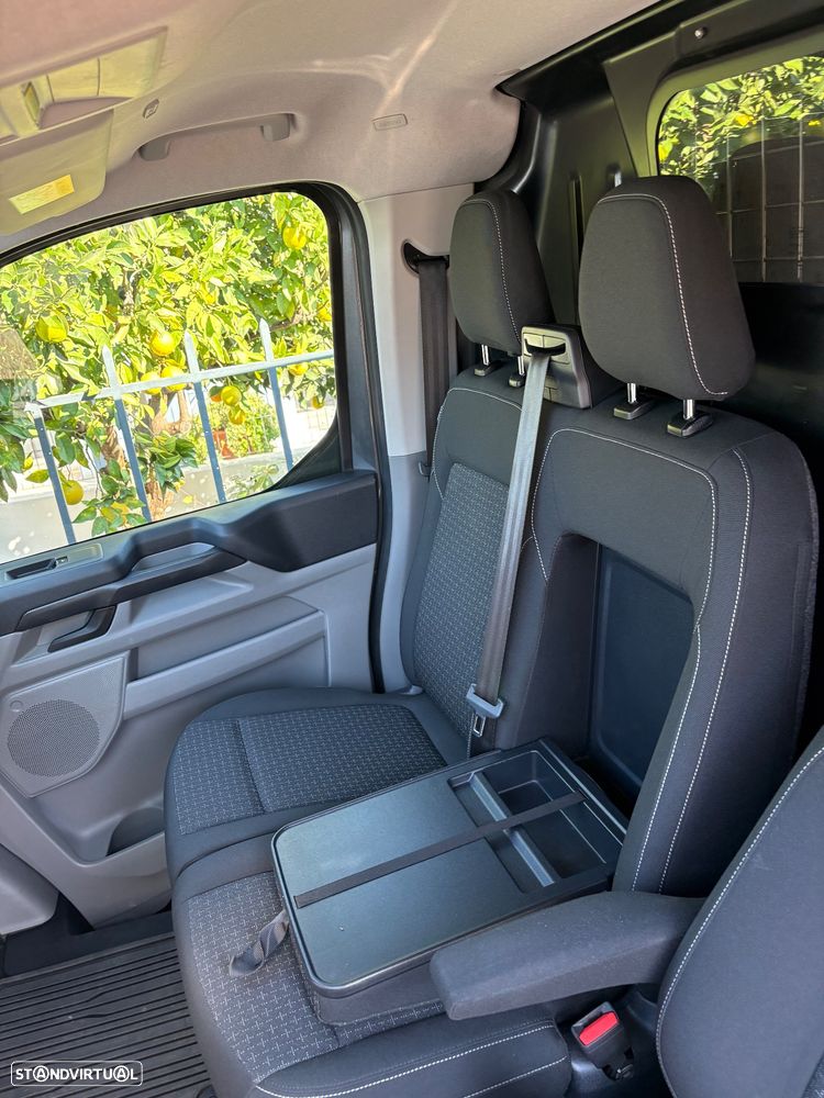 Ford Transit Custom 320 L1 2.0 EcoBlue Trend Aut. - 4