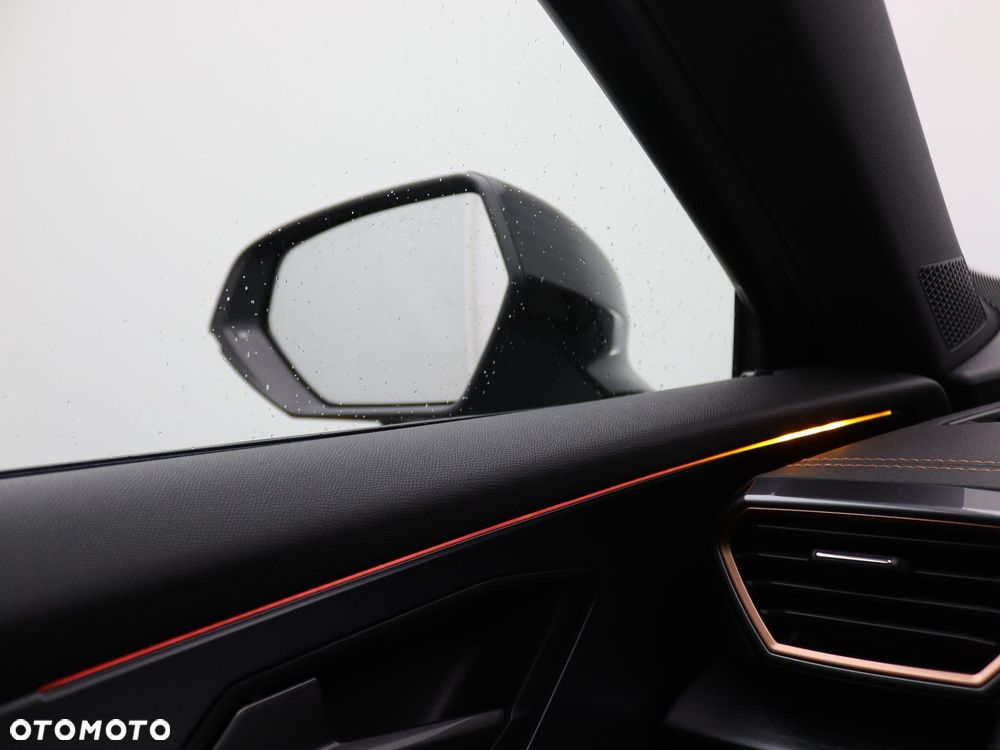 Cupra Formentor 1.5 e-Hybrid DSG VZ - 24