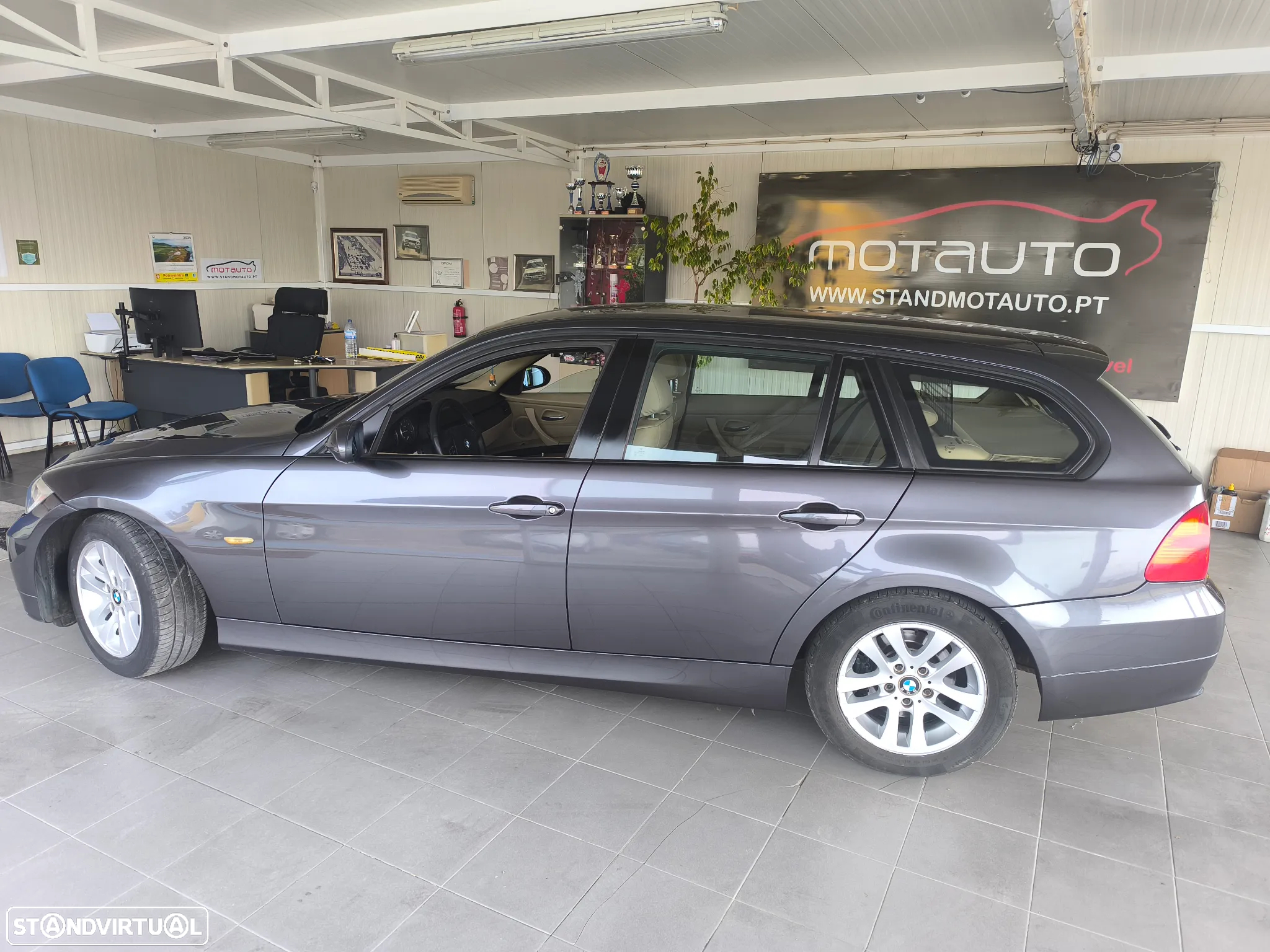 BMW 320 d Touring - 4