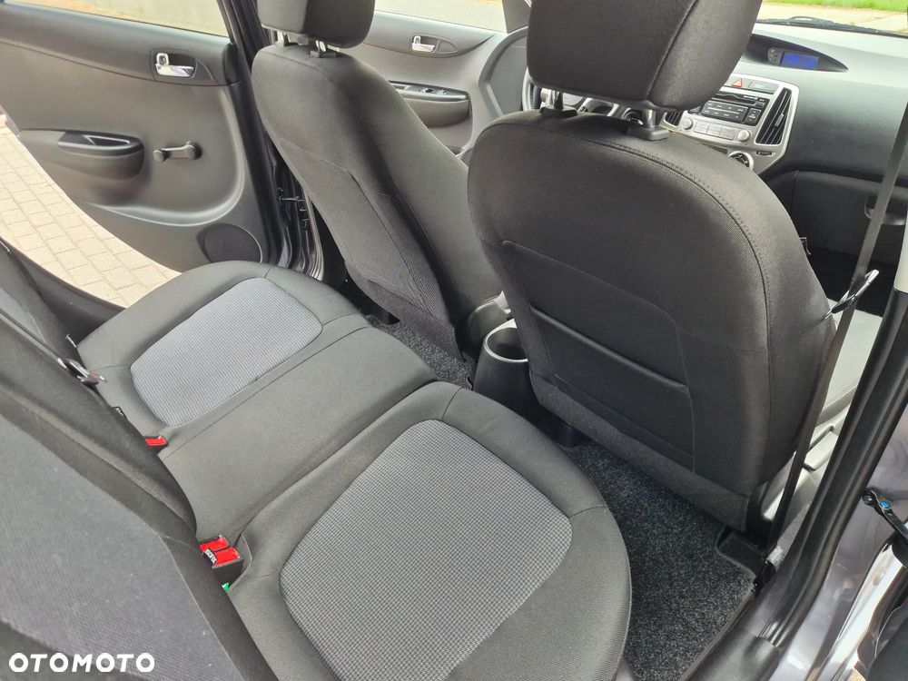 Hyundai i20 1.2 GO - 11