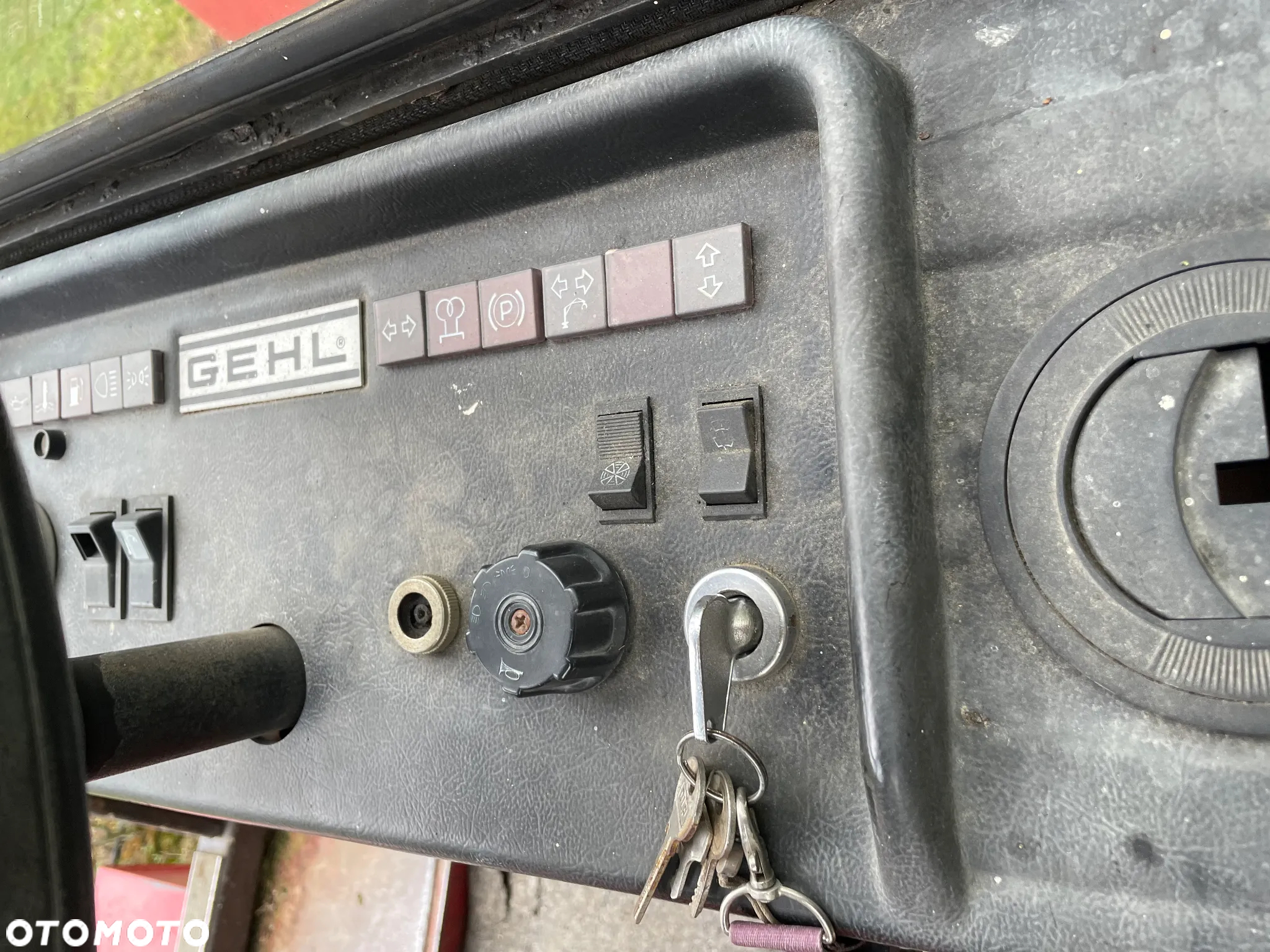 Gehl KL608 - 10