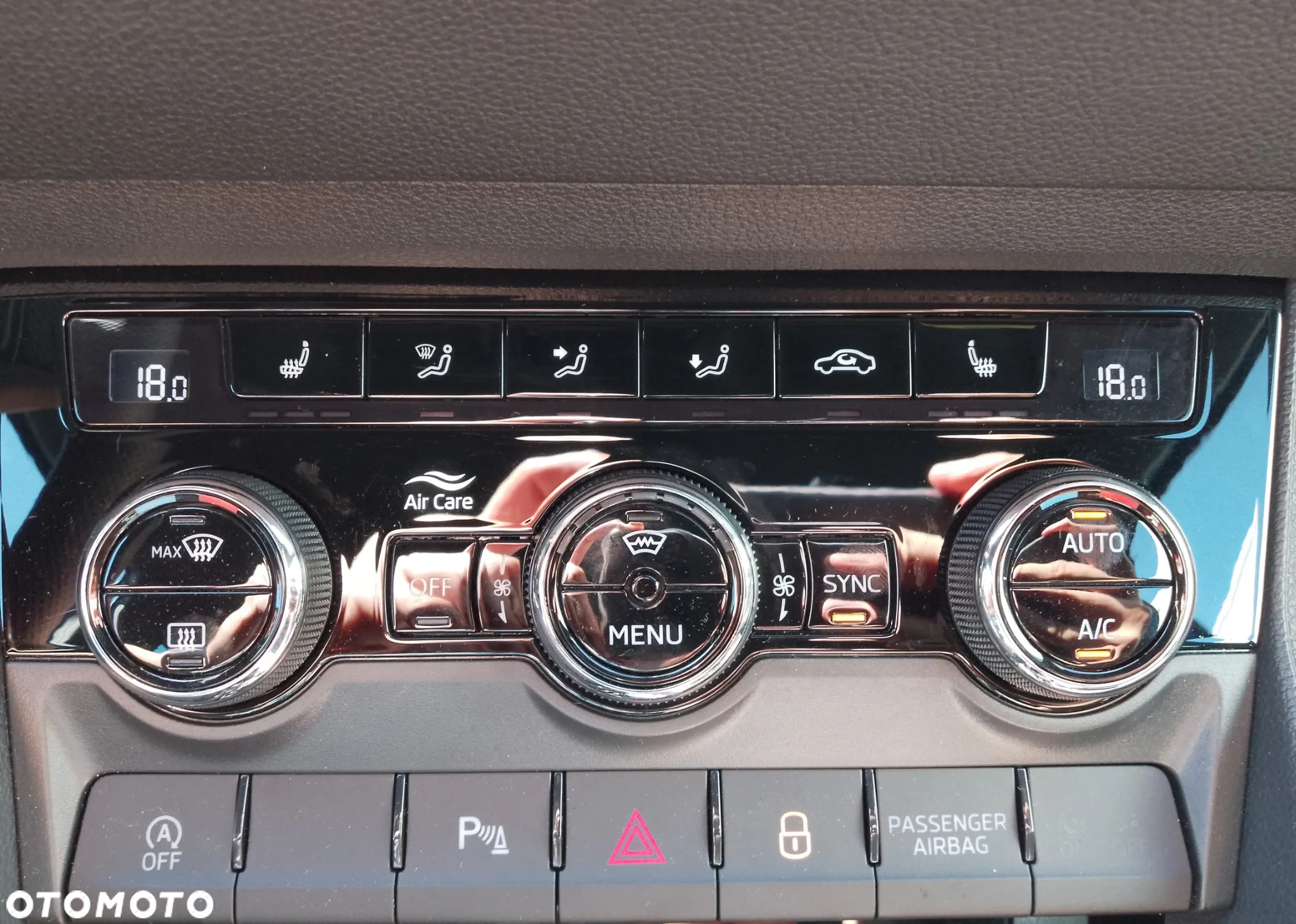 Skoda Karoq 1.5 TSI ACT Sportline DSG - 23