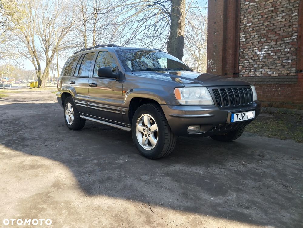Jeep Grand Cherokee - 1