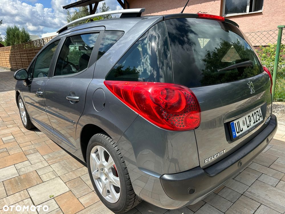 Peugeot 207 120 Automatik Premium - 4