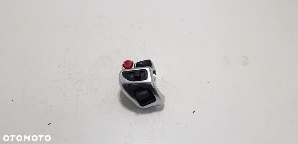 Piaggio MP3 350 HPE 18-22 Lewy Przełącznik - 2