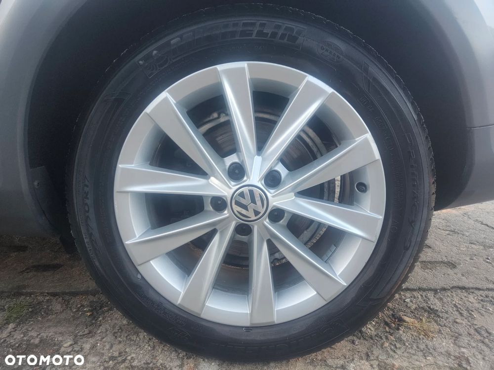 Volkswagen Passat Variant 2.0 TDI 4Mot Highline - 22